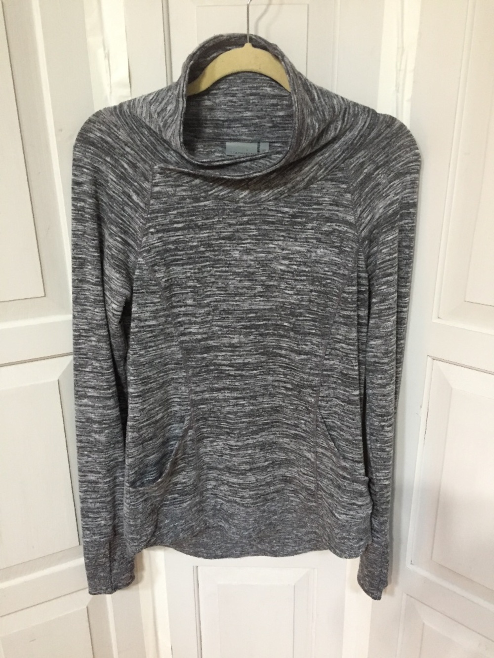 Athleta Gray Marled Cowl Neck Pullover